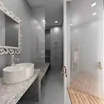 Paradise Design Апарт-отель 4*