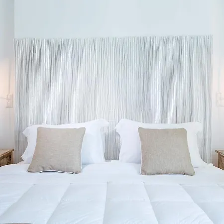 Paradise Design Batsi (Andros)